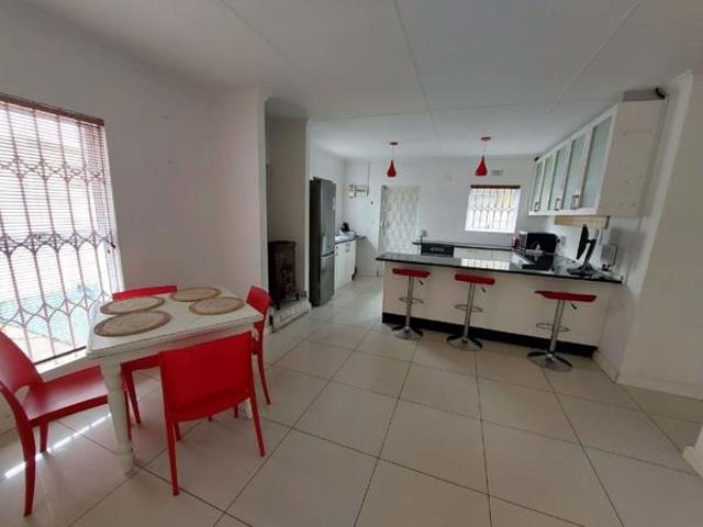 House for sale in Cape Town, Western Cape