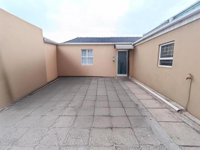 House for sale in Cape Town, Western Cape