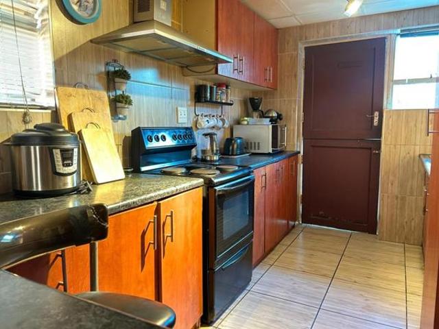 House for sale in Cape Town, Western Cape