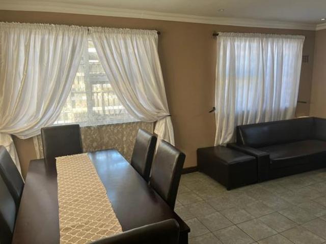 House for sale in Cape Town, Western Cape