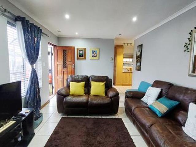House for sale in Cape Town, Western Cape