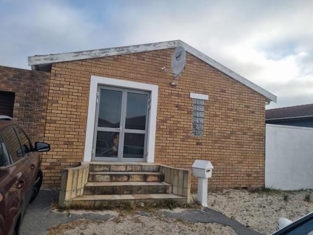House for sale in Cape Town, Western Cape