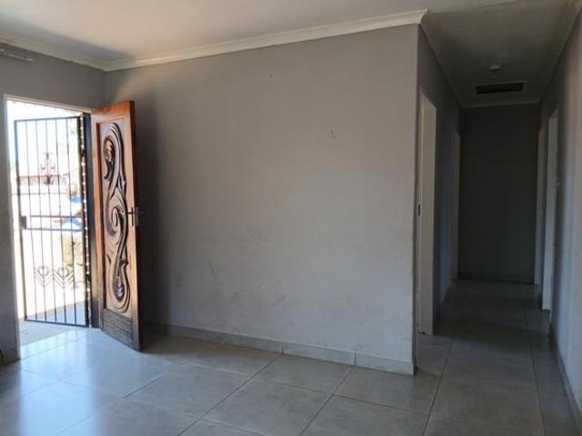 House for sale in Mafikeng, North West