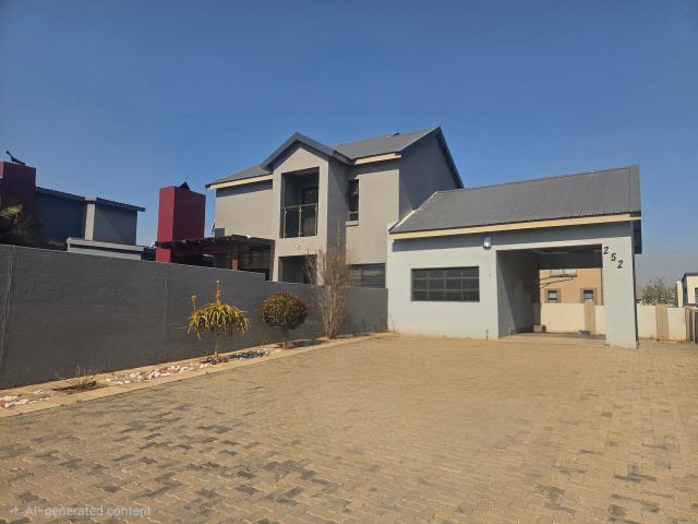 House for sale in Waterkloof, Gauteng