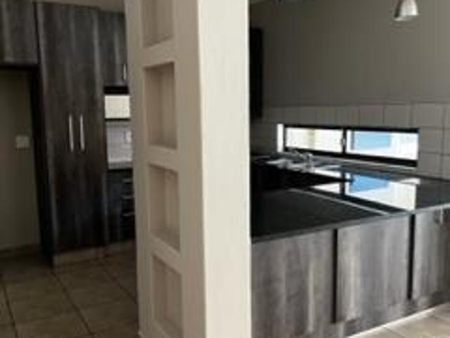House for rent in Waterkloof, Gauteng