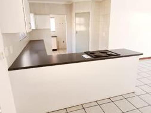 House for rent in Waterkloof, Gauteng