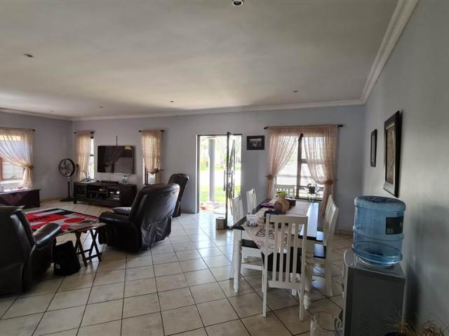 House for sale in Waterkloof, Gauteng