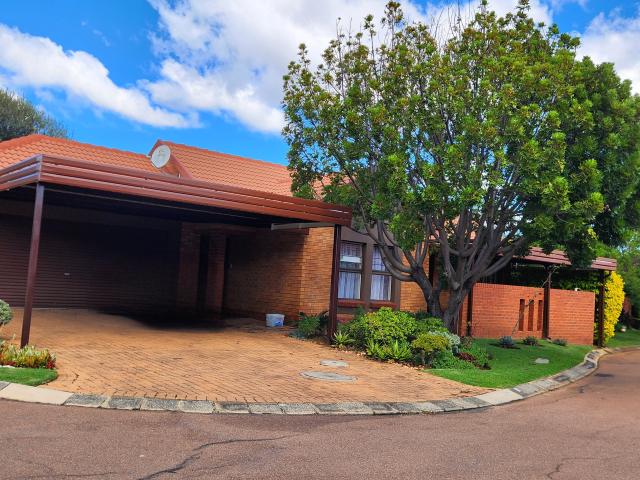 House for sale in Waterkloof, Gauteng