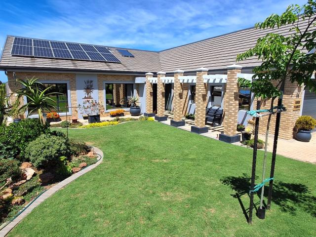 House for sale in Mossel Bay, Garden Route District Municipality