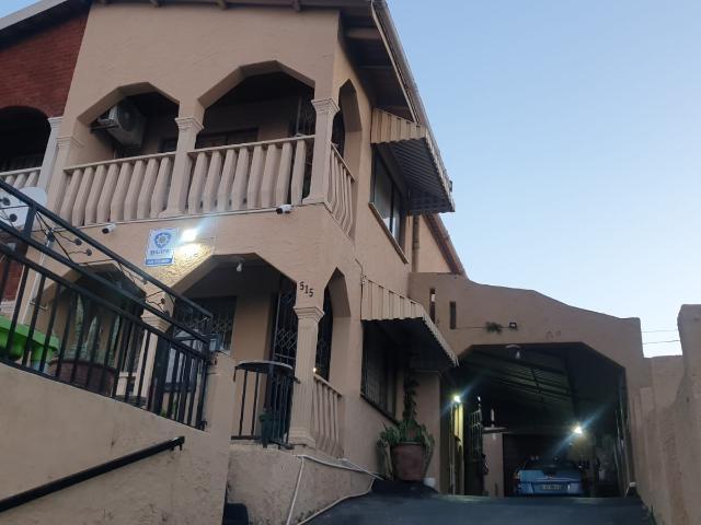 House for sale in Chatsworth, Kwazulu-natal