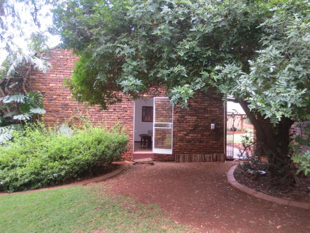 House for sale in Waterkloof, Gauteng