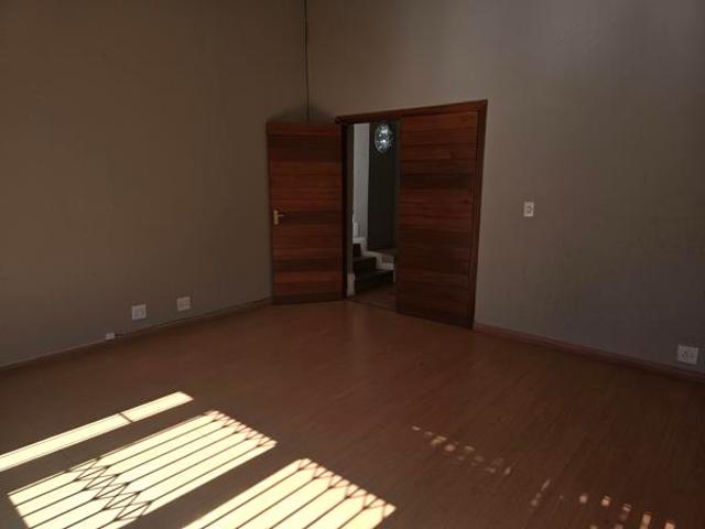 House for rent in Waterkloof, Gauteng