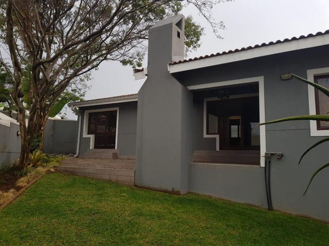 House for rent in Waterkloof, Gauteng
