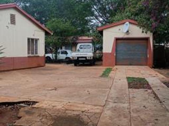 House for rent in North West