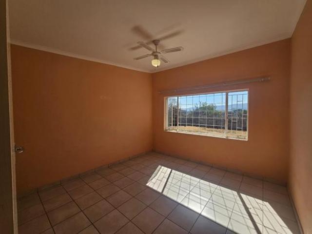 House for rent in Waterkloof, Gauteng