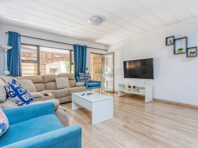 House for rent in Vosloorus, Gauteng