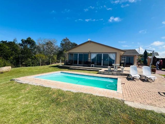 House for sale in Groot Brak Rivier, Western Cape