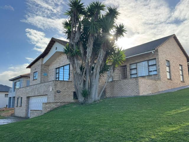 House for sale in Groot Brak Rivier, Western Cape