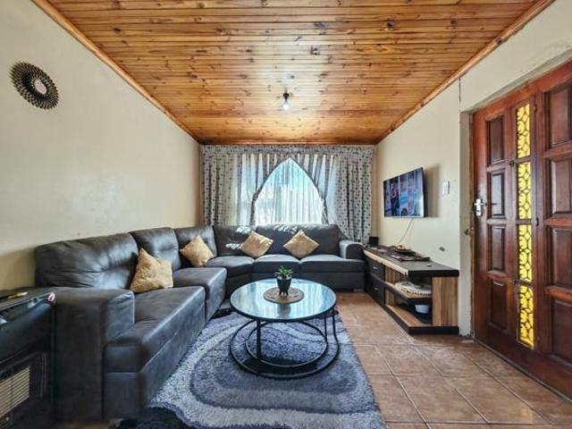 House for sale in Nelson Mandela Bay Ward 18, Nelson Mandela Bay Metropolitan Municipality