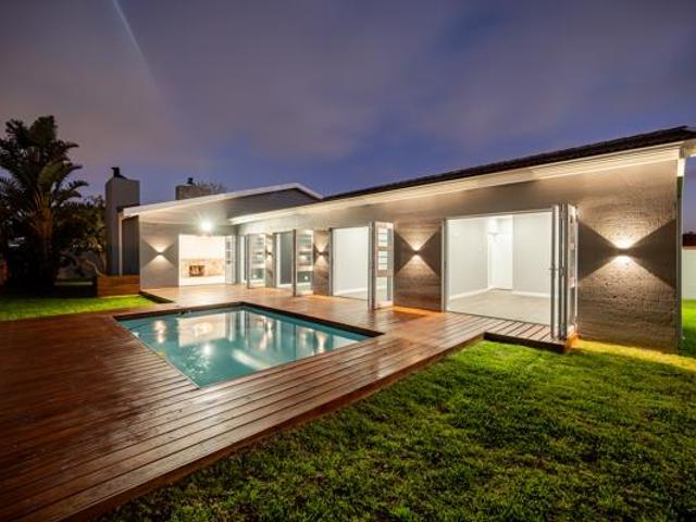 House for sale in Port Elizabeth, Eastern Cape