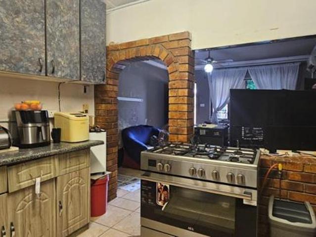 House for sale in Mount Moreland, Kwazulu-natal