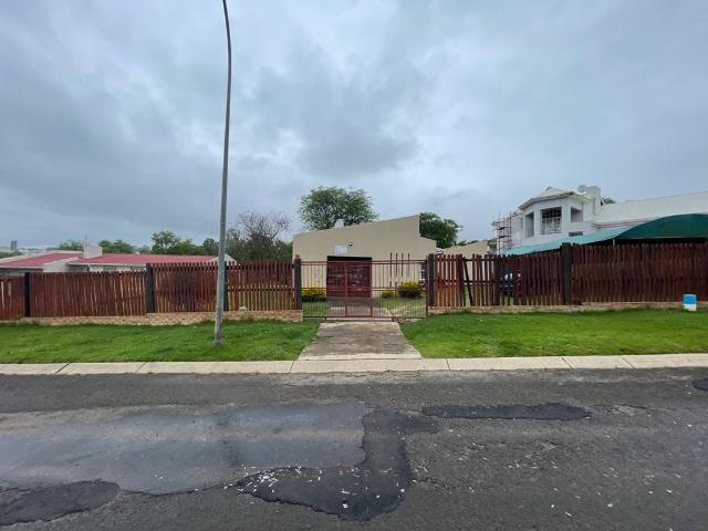 House for sale in Mthatha, King Sabata Dalindyebo Local Municipality