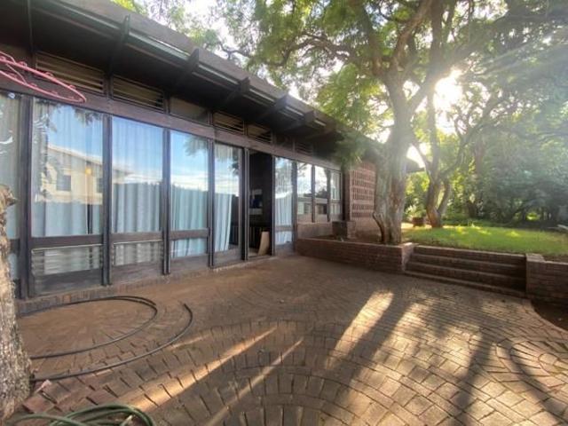 House for rent in Waterkloof, Gauteng