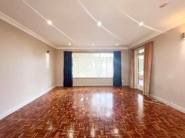 House for rent in Waterkloof, Gauteng