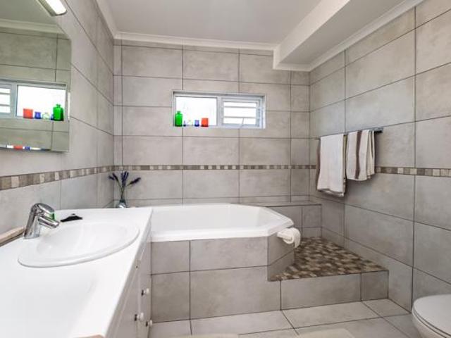 House for rent in Cape Town, Western Cape