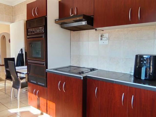 Apartment for sale in Seaview, Kwazulu-natal