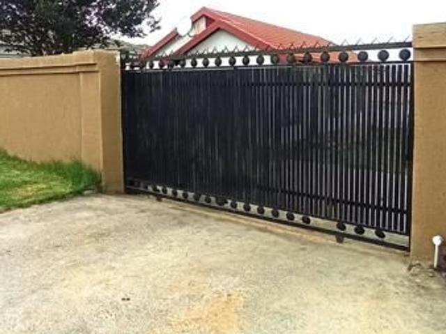 House for rent in Vosloorus, Gauteng