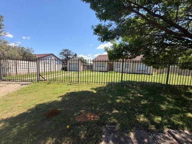 House for sale in Welkom, Matjhabeng Local Municipality