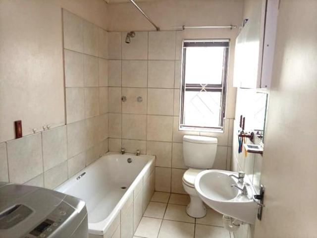 House for sale in Cape Town, Western Cape
