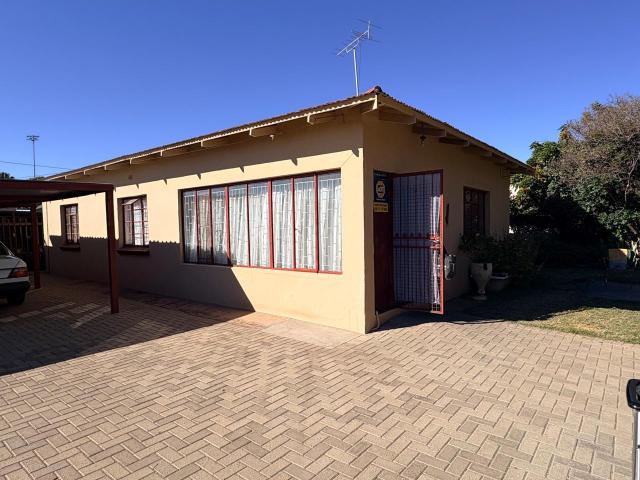 House for sale in Frances Baard, Northern Cape