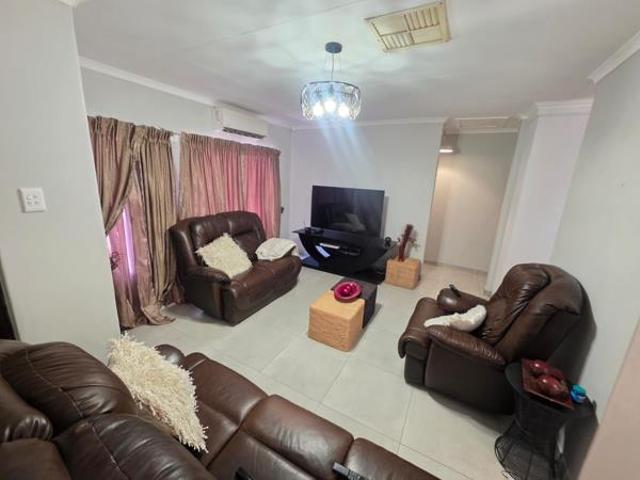 House for sale in Frances Baard, Northern Cape
