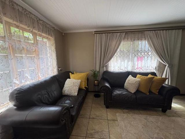 House for sale in Frances Baard, Northern Cape