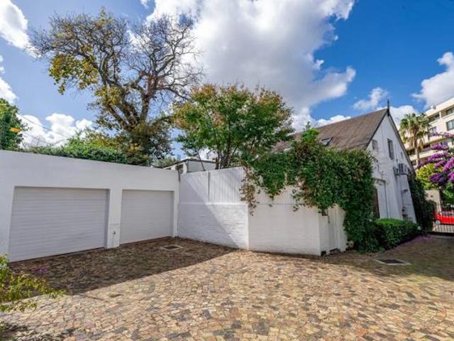 House for sale in Cape Town, Western Cape