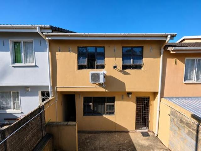 House for rent in Seaview, Kwazulu-natal