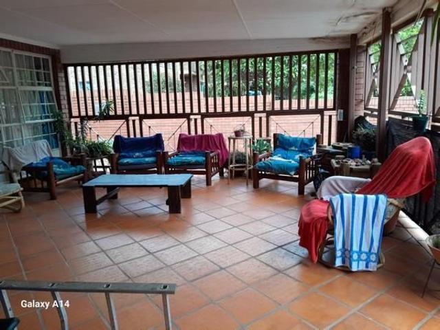 House for rent in Waterkloof, Gauteng
