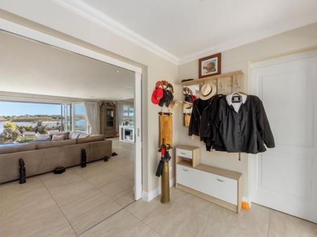House for sale in Cape Town, Western Cape