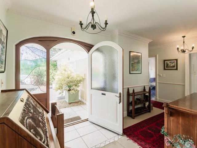 House for sale in Cape Town, Western Cape