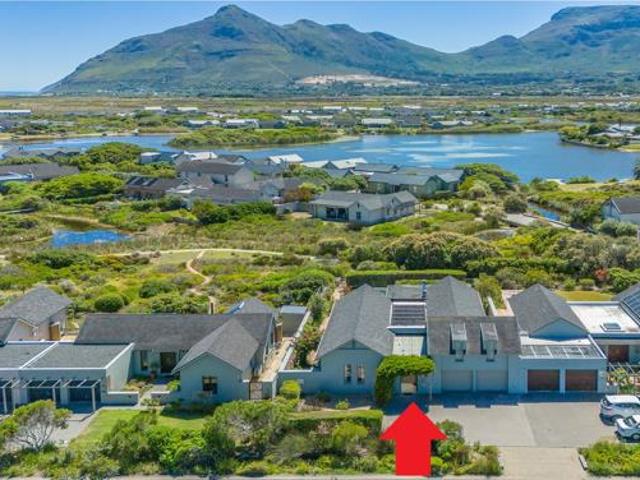 House for sale in Cape Town, Western Cape