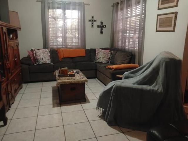 House for sale in Empangeni, uMhlathuze Local Municipality