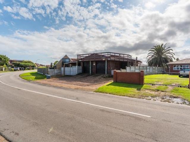 House for sale in Cape St Francis, Eastern Cape