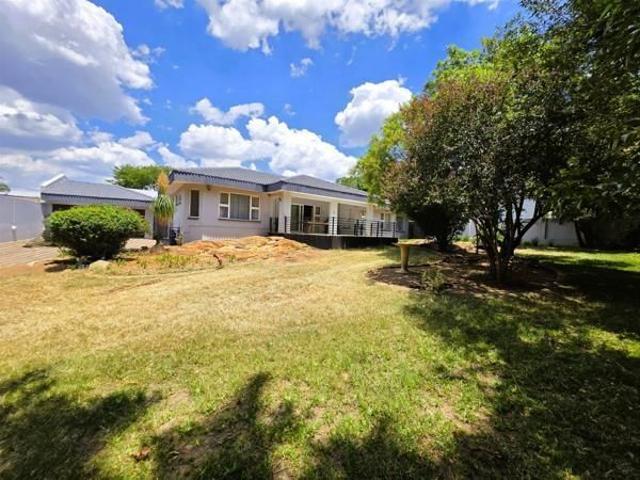 House for rent in North & Sandton, Randburg