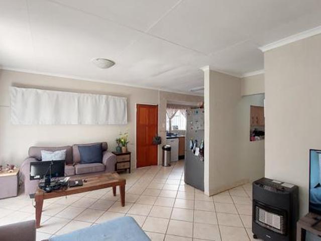 House for rent in Vosloorus, Gauteng
