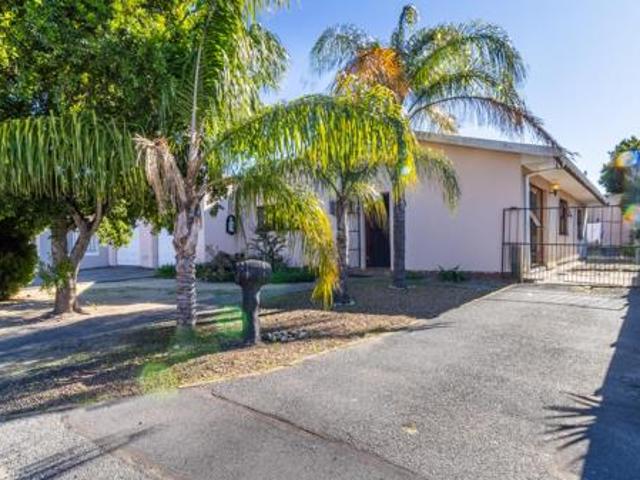 House for sale in Durbanville, Western Cape