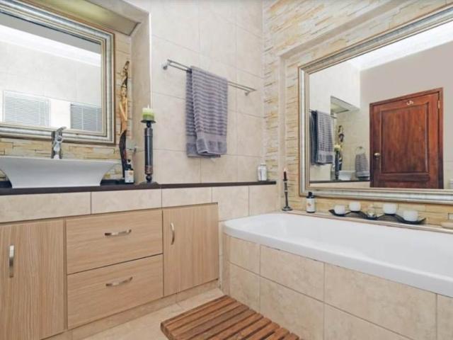 House for sale in Vosloorus, Gauteng