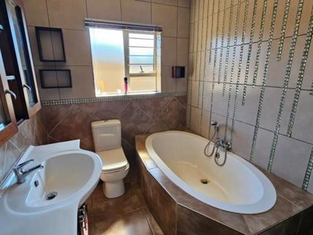 House for sale in UMhlathuze Municipality, Kwazulu-natal