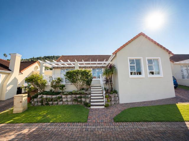 House for sale in Groot Brak Rivier, Western Cape